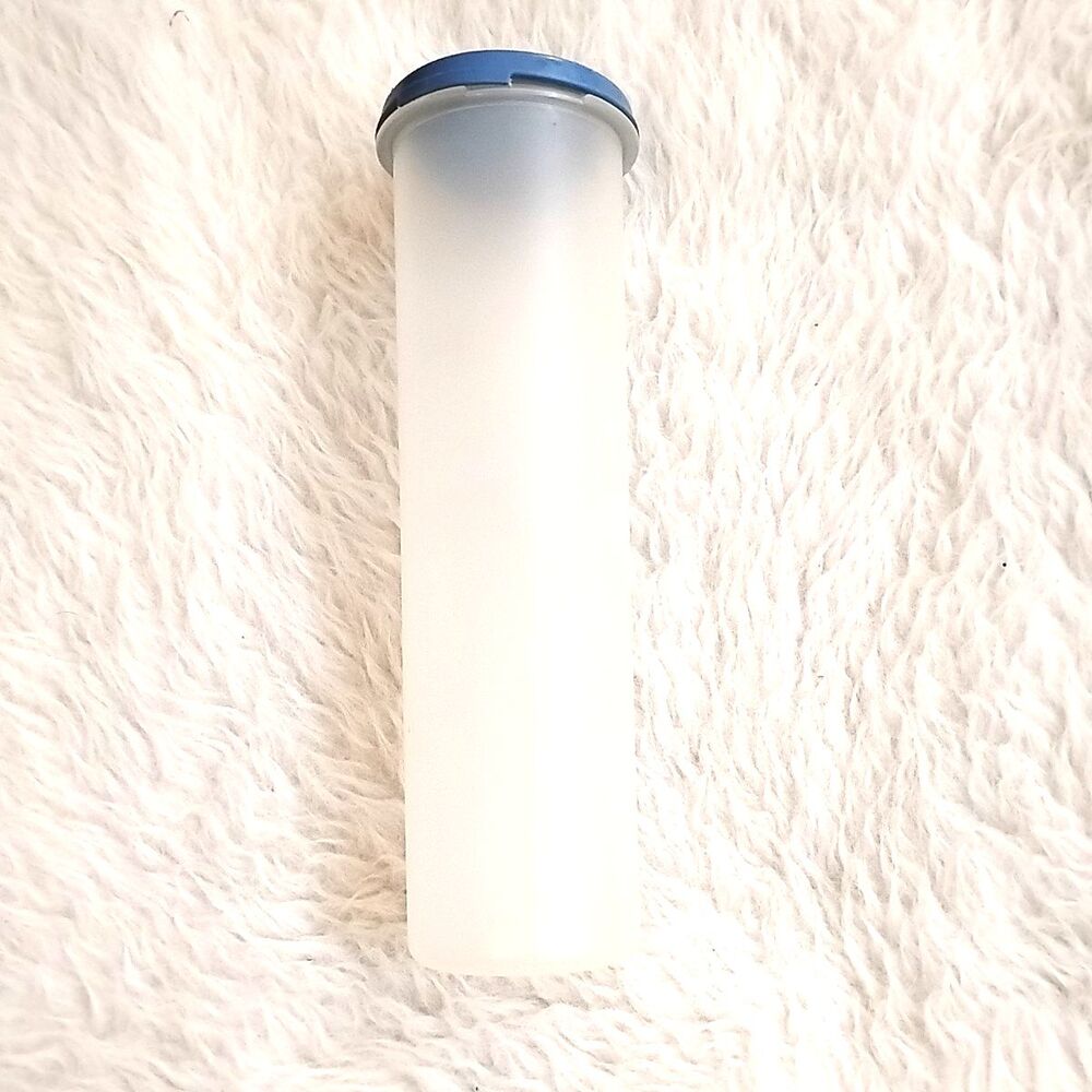 VTG Tupperware Spaghetti Food Storage Container Plastic Clear Blue 1661-3